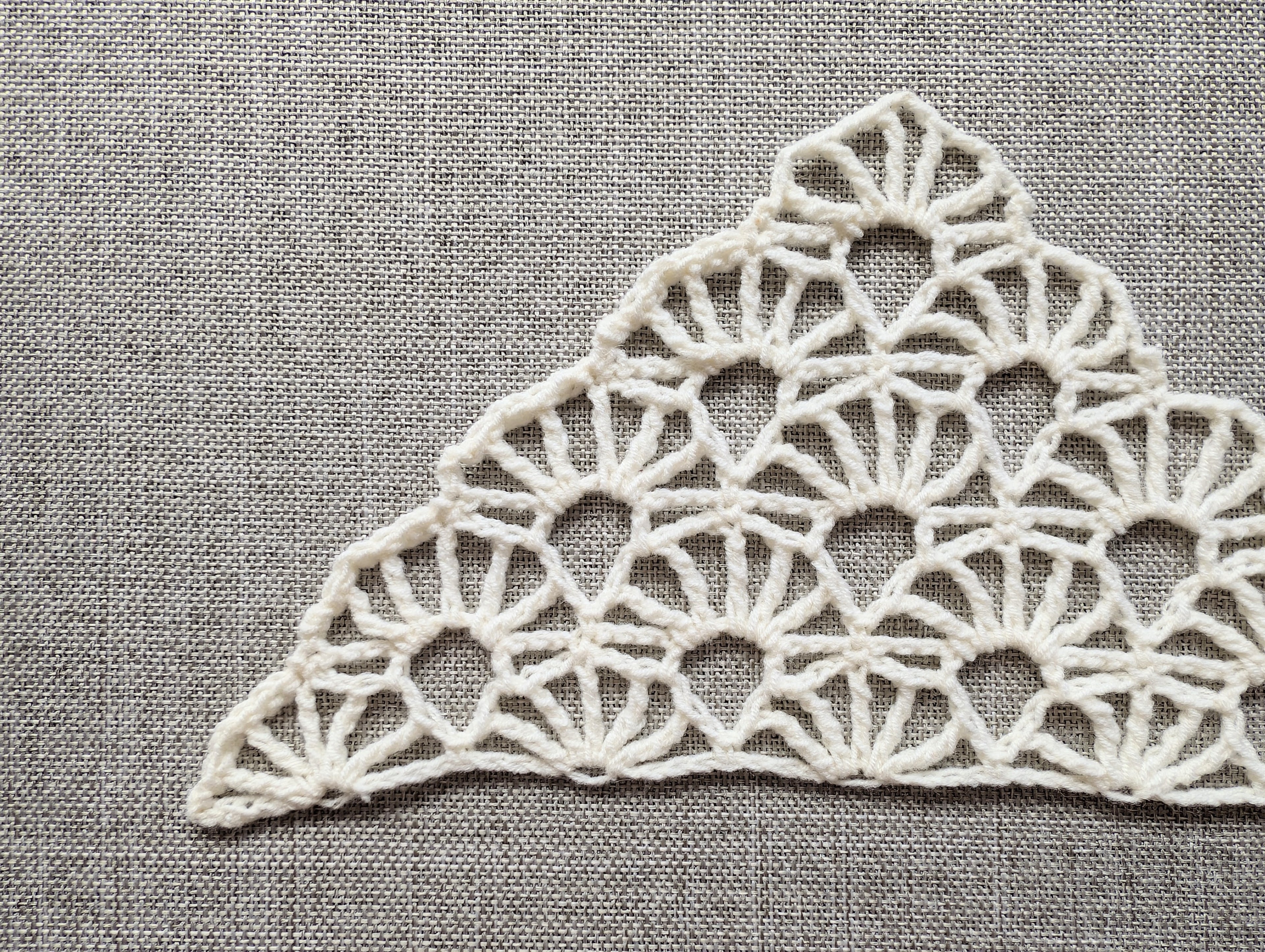 Triangle Bandana & Shawl Crochet Chart - Beginner Friendly PDF Pattern