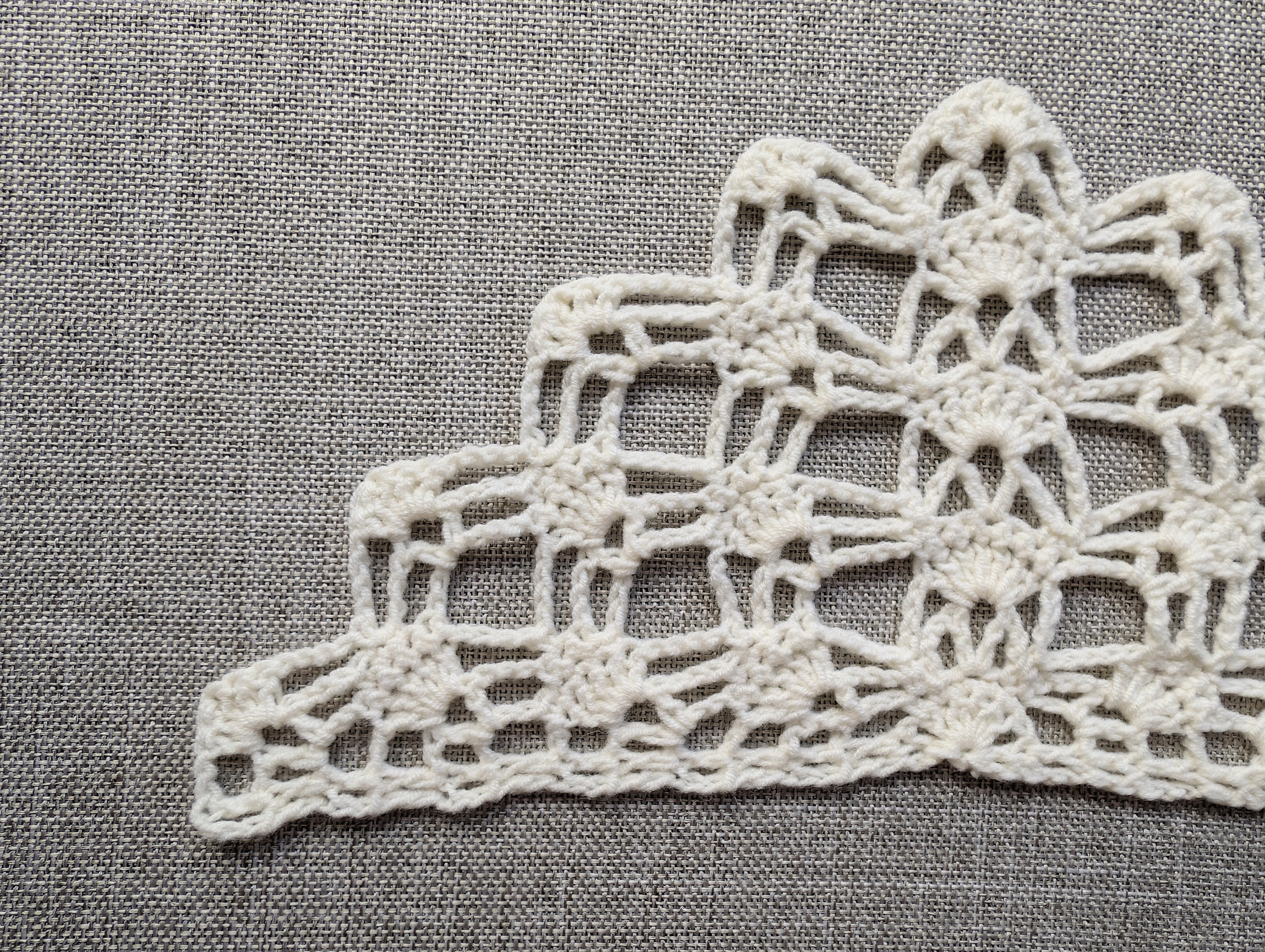 Triangle Bandana & Shawl Crochet Chart - Beginner Friendly PDF Pattern