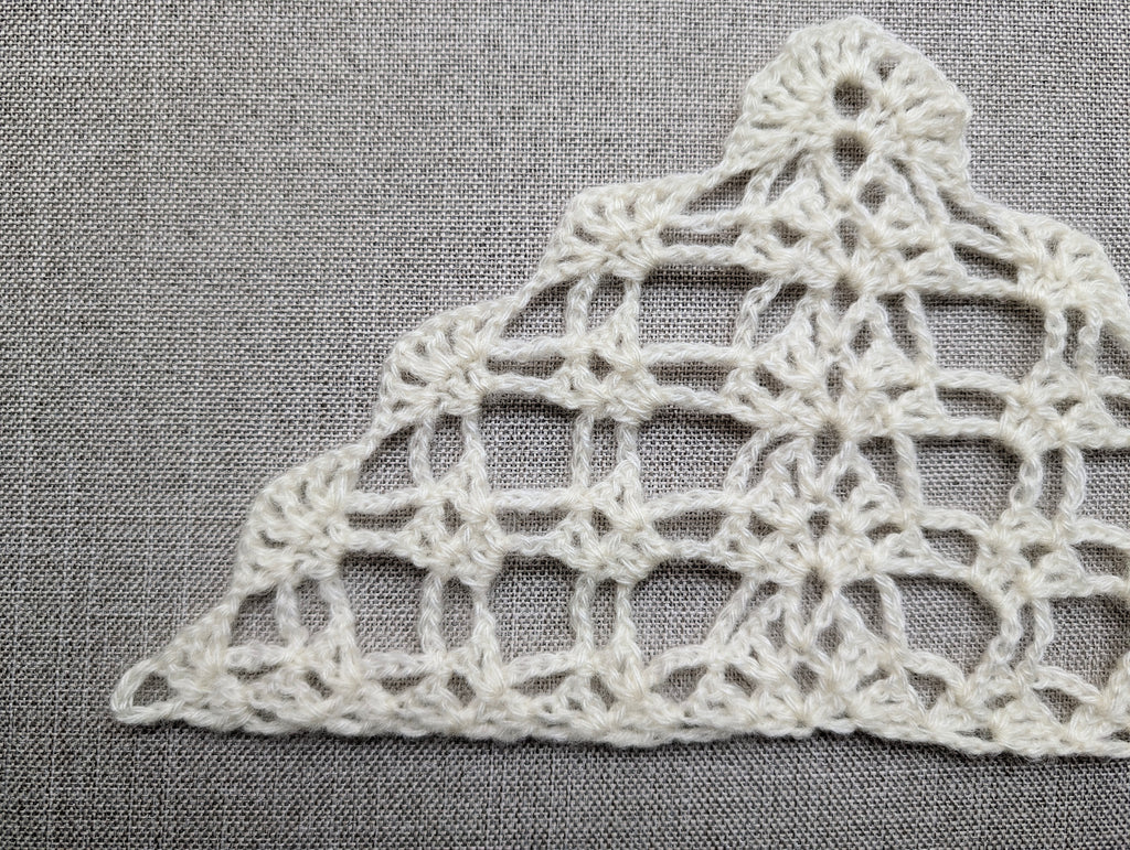 Triangle Bandana & Shawl Crochet Chart - Beginner Friendly PDF Pattern + Border