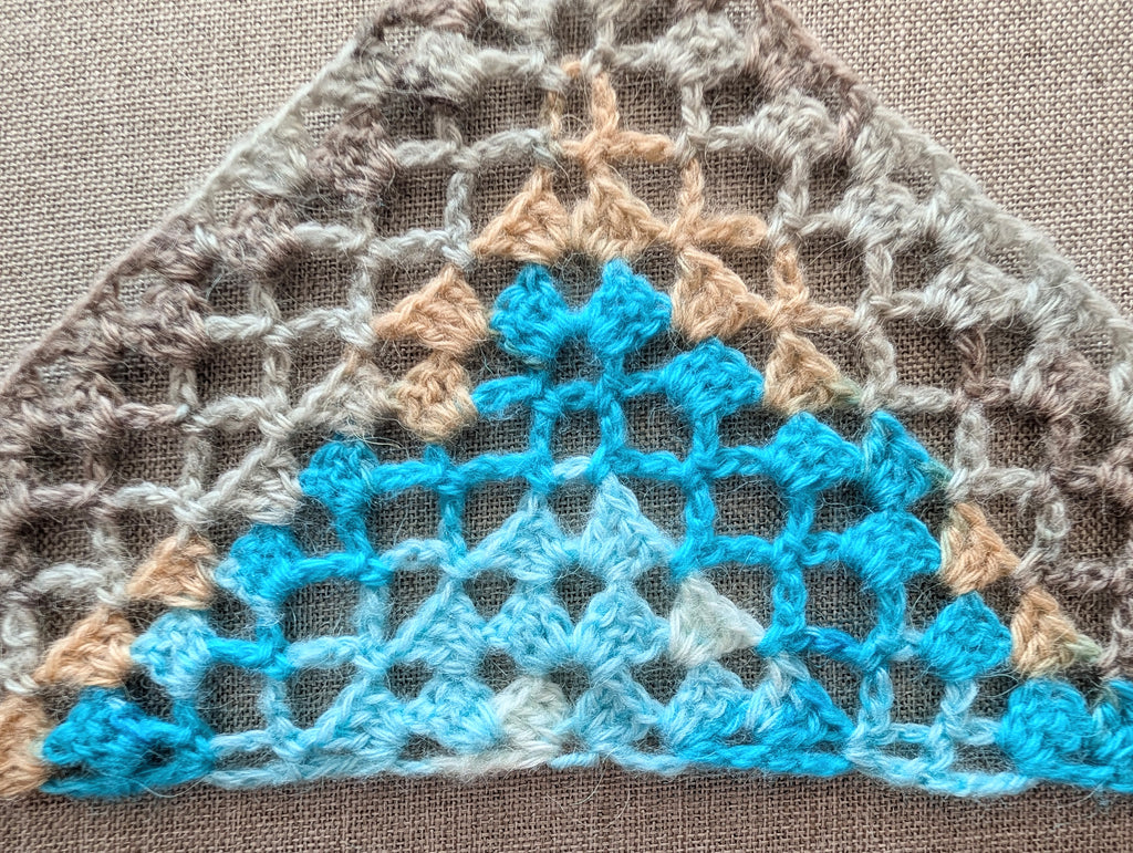 Triangle Crochet Bandana/Shawl/Baktus Chart PDF #76