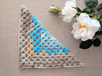 Triangle crochet bandana shawl with delicate openwork lace pattern, Chart 76.
