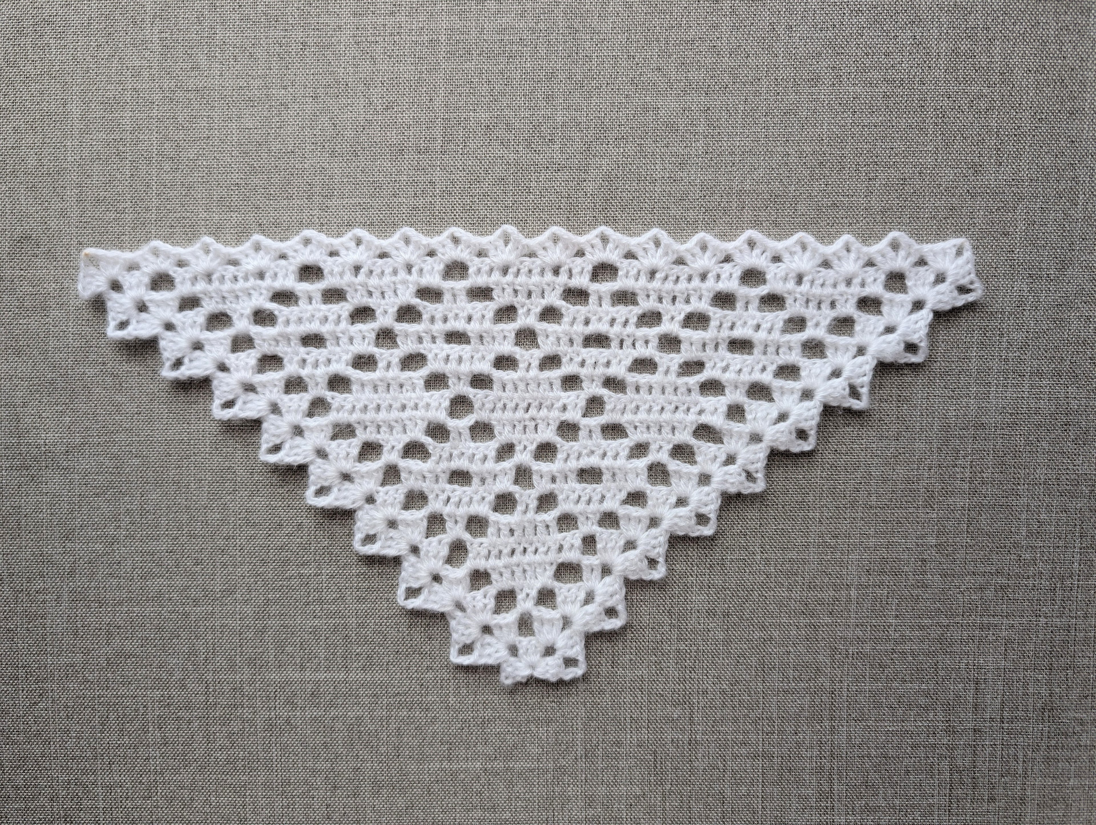 Lace Triangle Crochet Bandana / Shawl PDF Chart #93 + Border