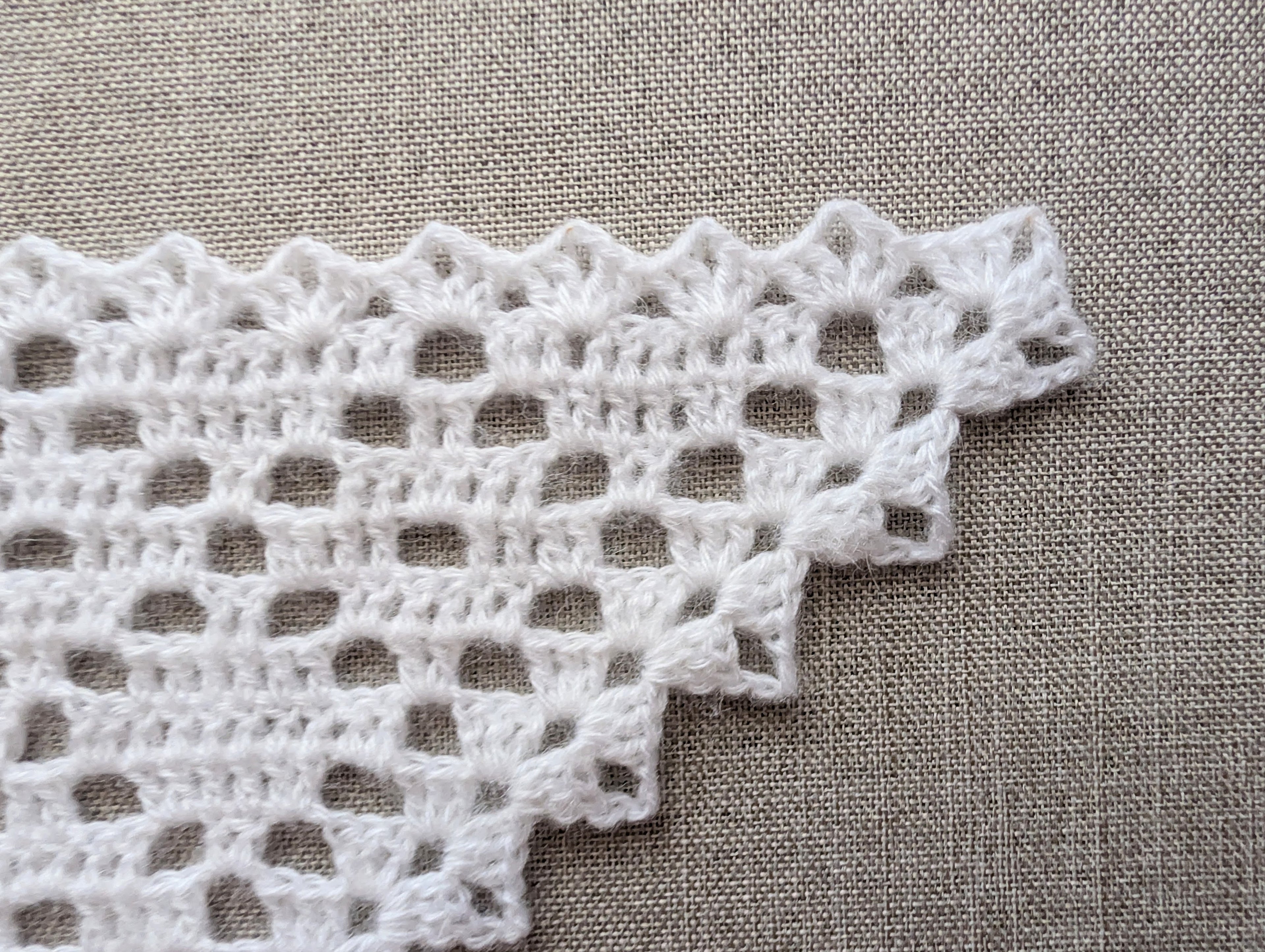Lace Triangle Crochet Bandana / Shawl PDF Chart #93 + Border