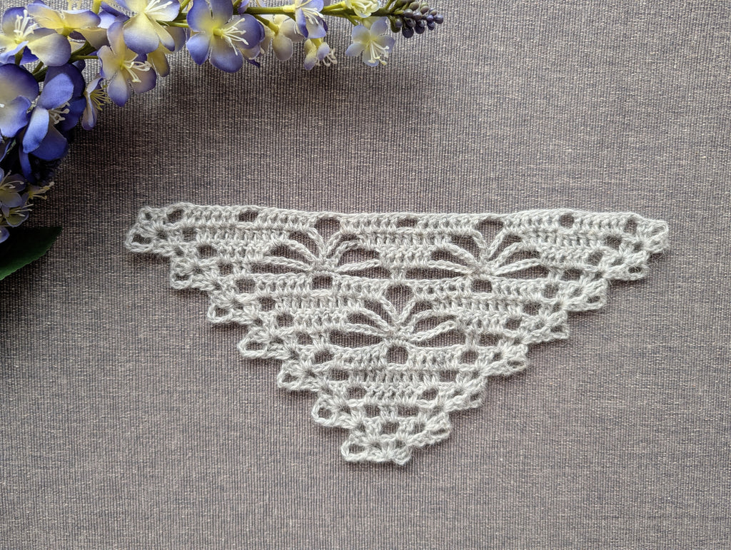 Triangle Bandana/Shawl Crochet Chart PDF #55 + Border