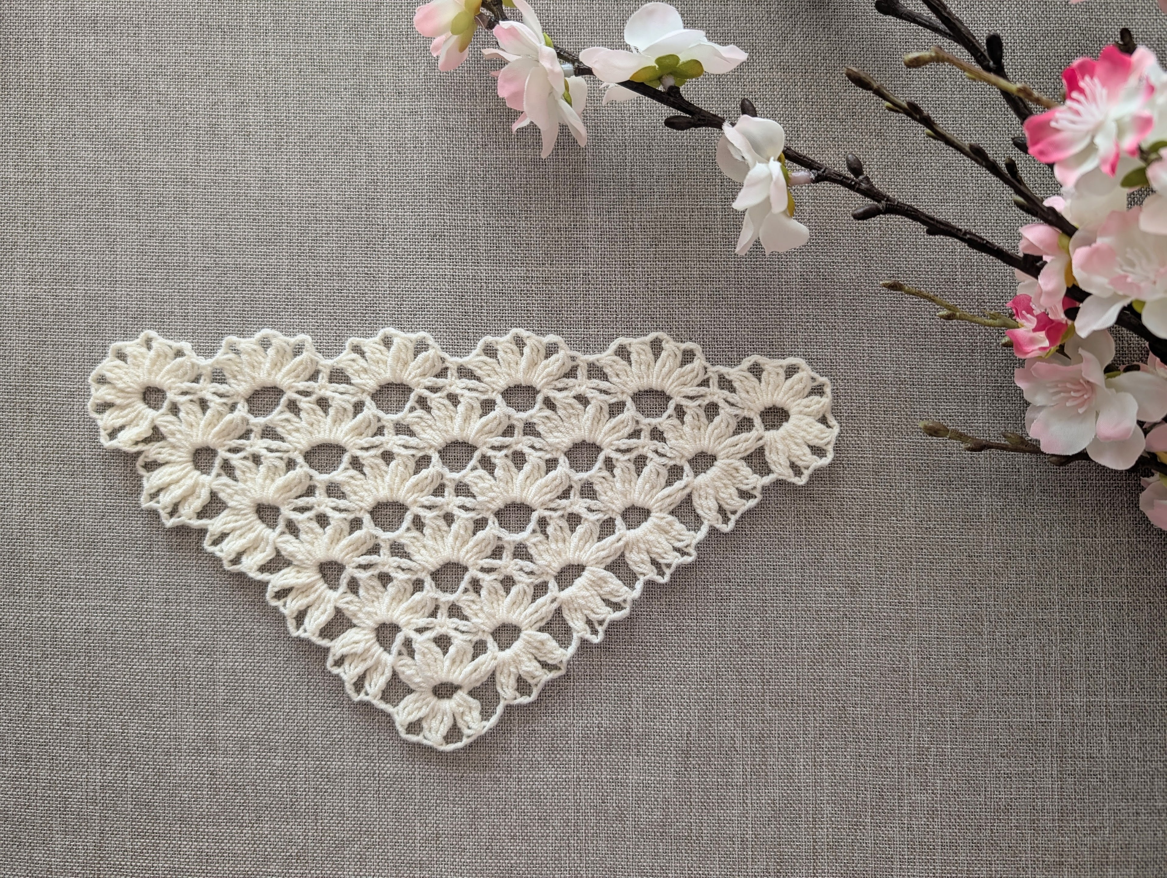 Triangle Crochet Bandana/Shawl Chart PDF #71 + Border