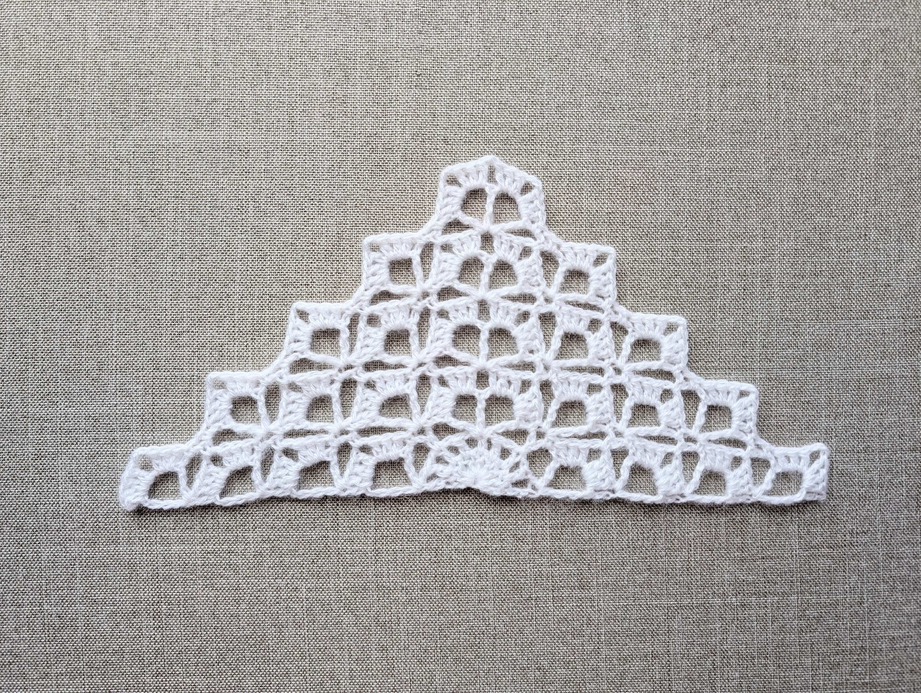 Chart 108 lace triangle crochet shawl symbol diagram and US terms stitch legend.