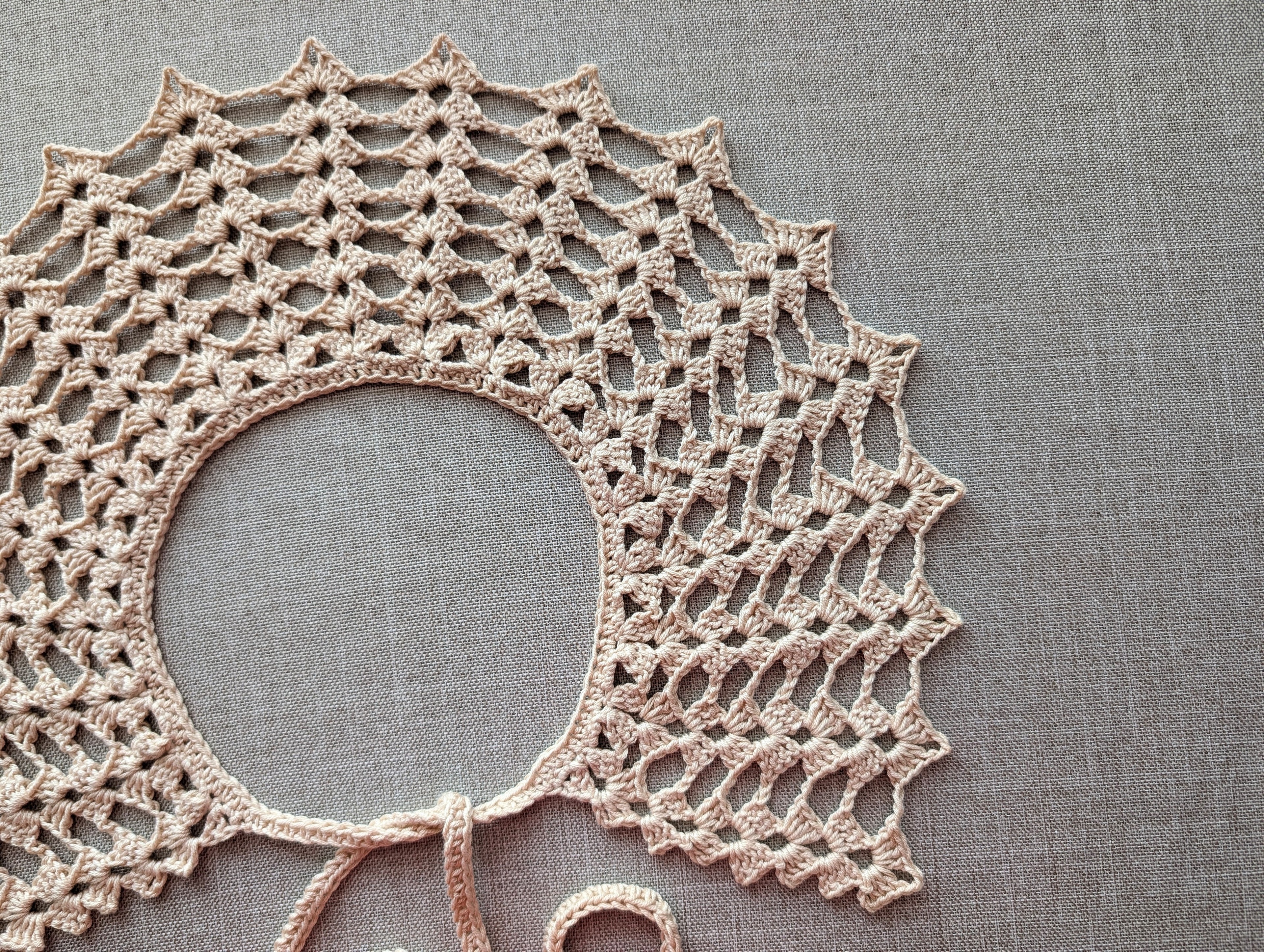 Printable 4-page PDF crochet pattern preview showing written US steps and visual charts.