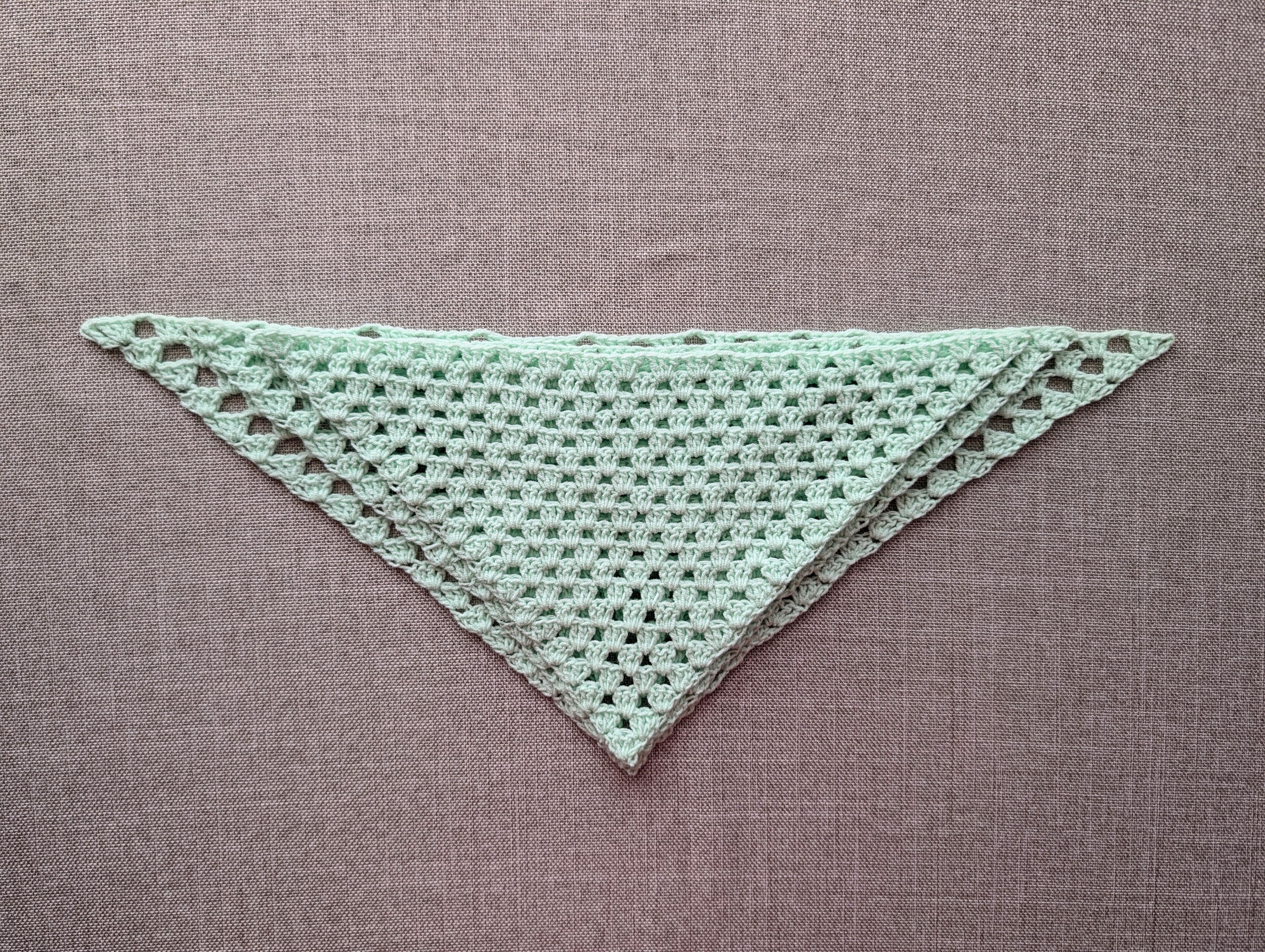 Close-up of double and treble crochet stitches showing modifiable corner shaping on Chart 105