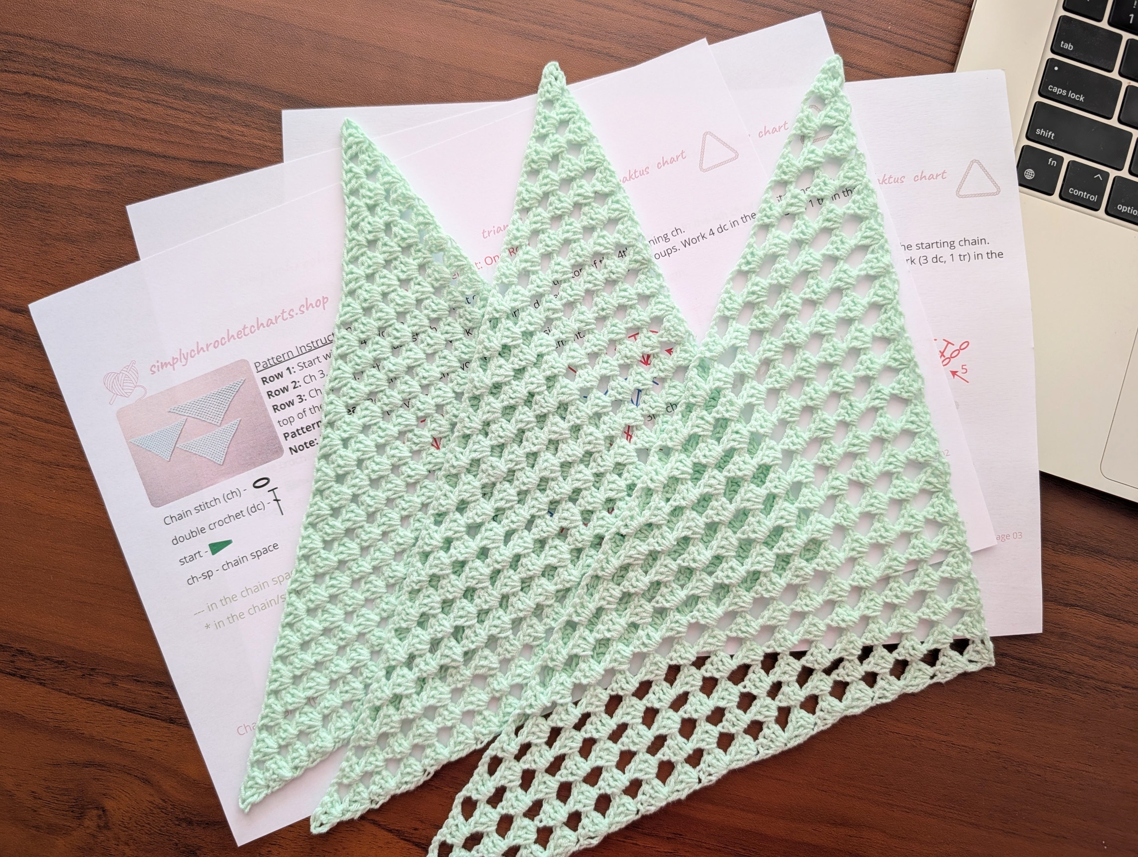 Visual vector symbol chart preview for Chart 105 beginner crochet baktus pattern