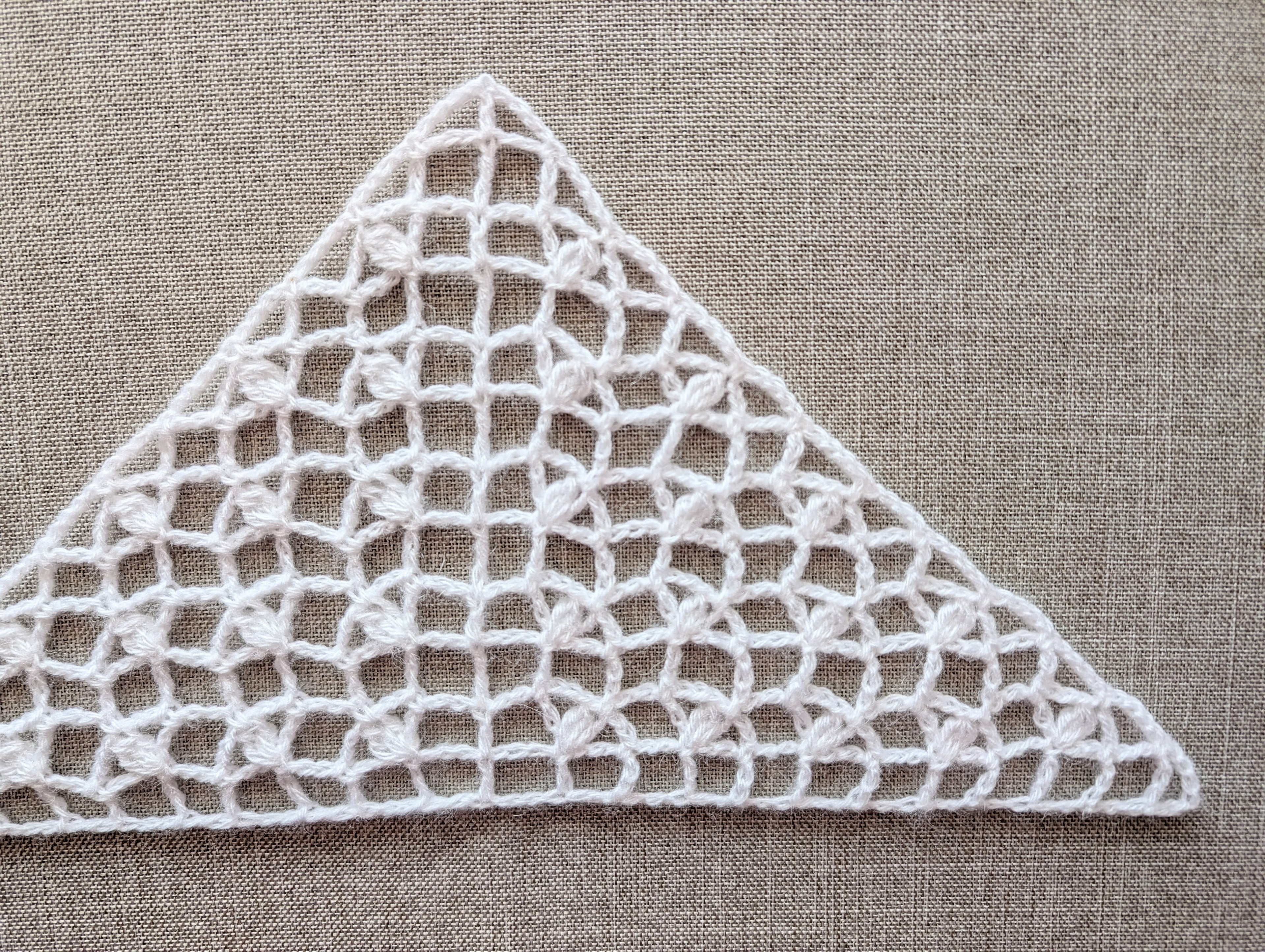 High-contrast visual crochet chart #98 PDF preview showing 2-row repeat symbols and US stitch key.